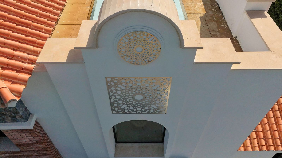 Huis te koop in Estepona | 5 slaapkamers H5491222