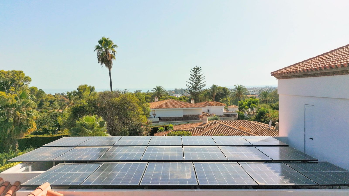 Huis te koop in Estepona | 5 slaapkamers H5491222