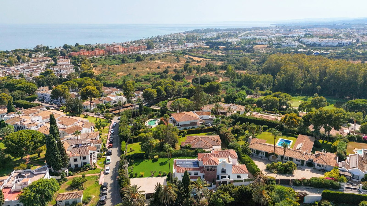 Huis te koop in Estepona | 5 slaapkamers H5491222
