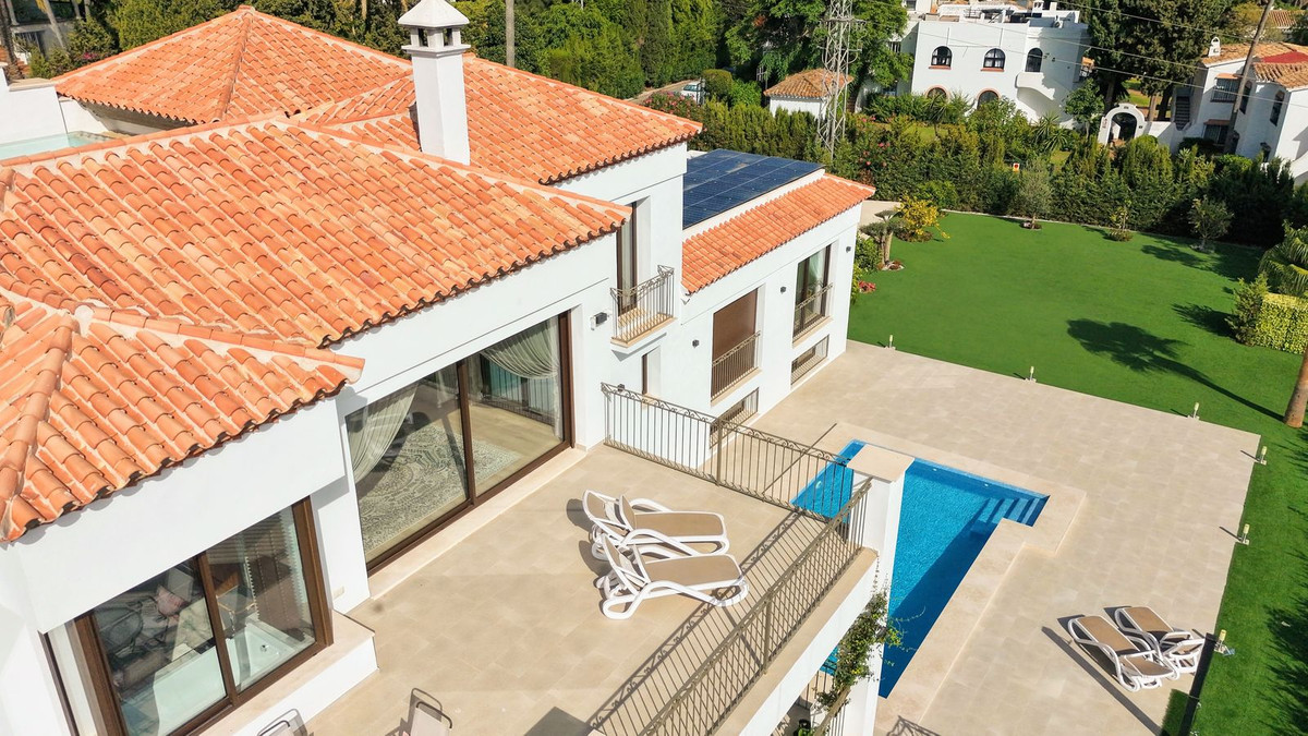 Huis te koop in Estepona | 5 slaapkamers H5491222