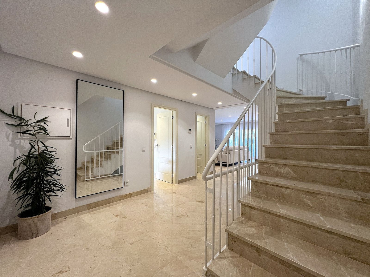 Property main view 4