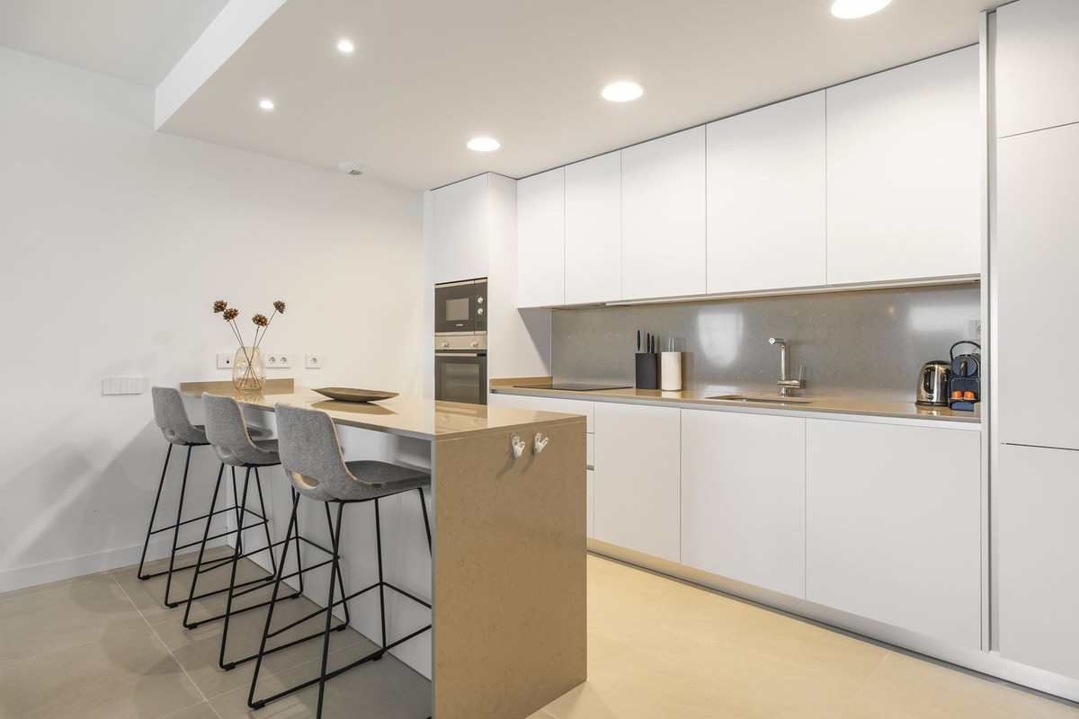 Huis te koop in Estepona | 2 slaapkamers H5494015