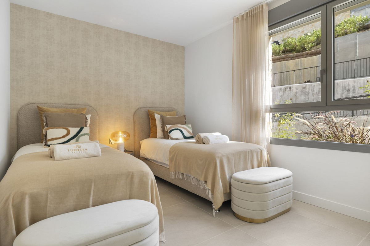 Huis te koop in Estepona | 2 slaapkamers H5494015