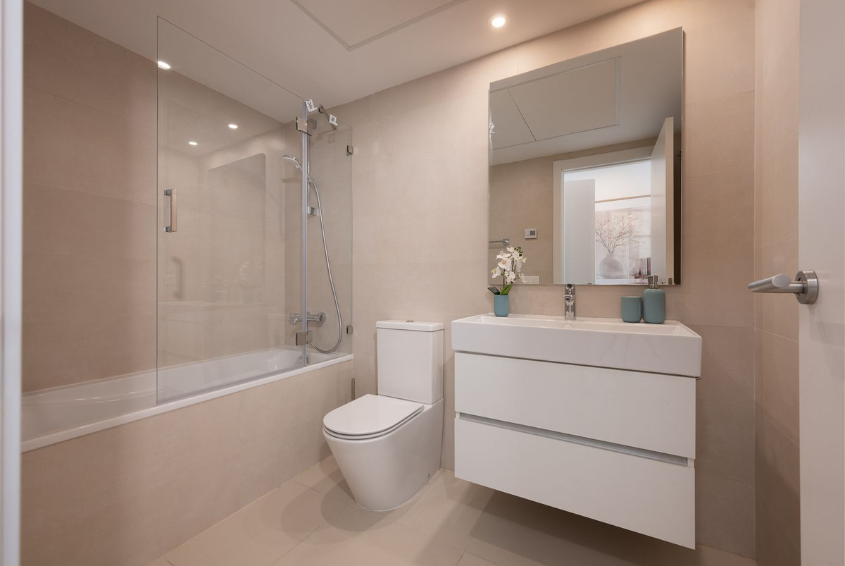 Huis te koop in Estepona | 3 slaapkamers H5494417