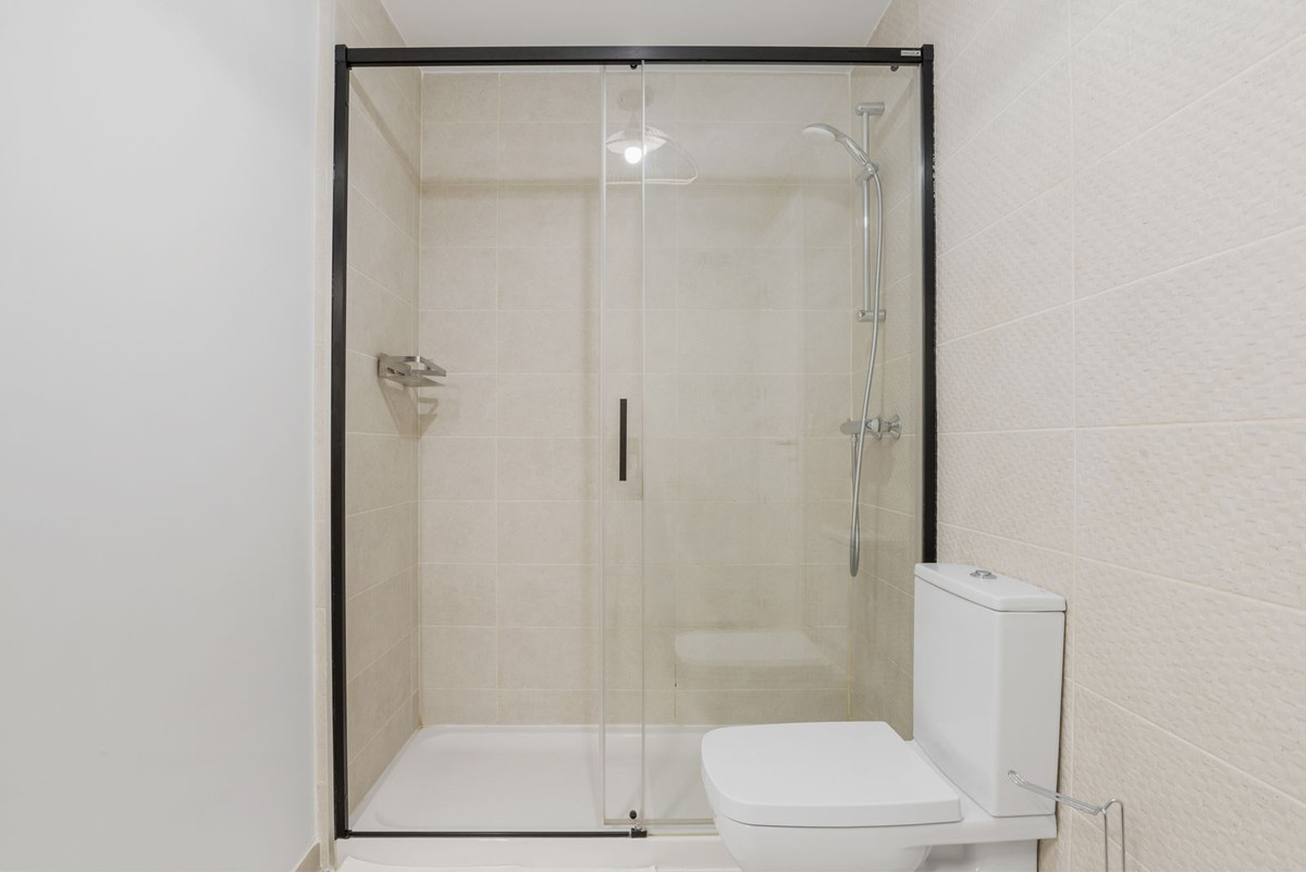 Appartement te koop in Estepona | 2 slaapkamers H5494900