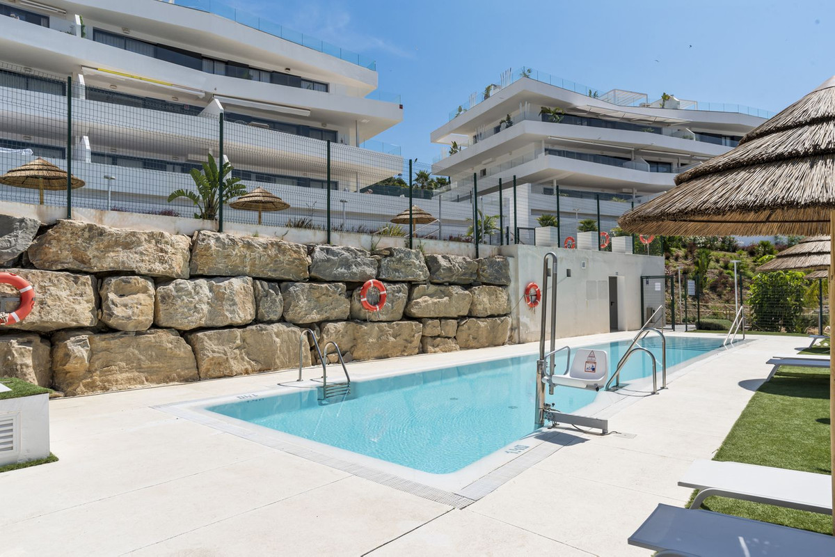 Appartement te koop in Estepona | 2 slaapkamers H5494900