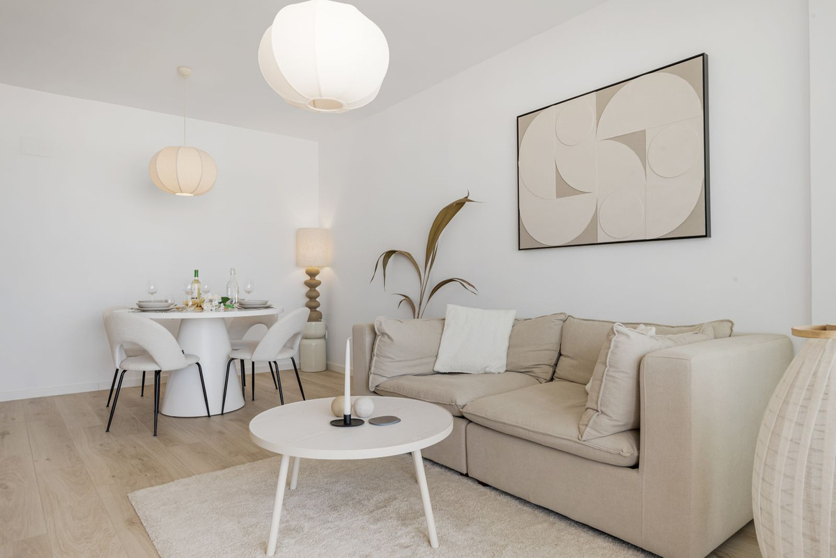 Appartement te koop in Estepona | 2 slaapkamers H5494900
