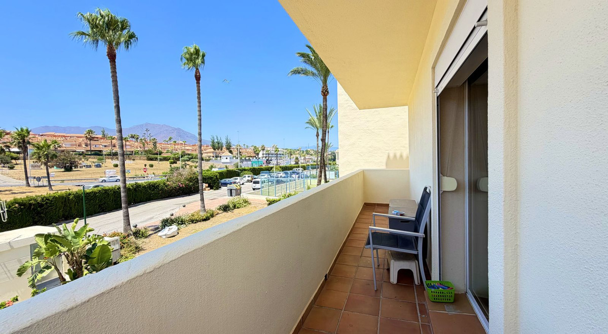 Penthouse te koop in Estepona | 3 slaapkamers H5495011
