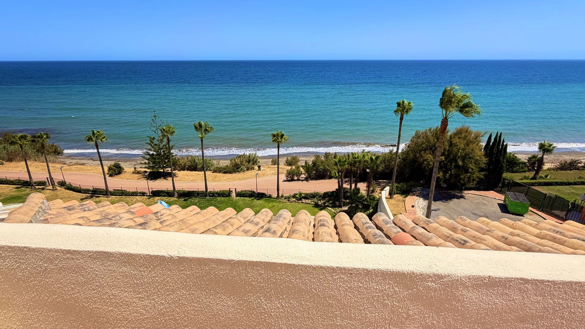 Penthouse te koop in Estepona | 3 slaapkamers H5495011
