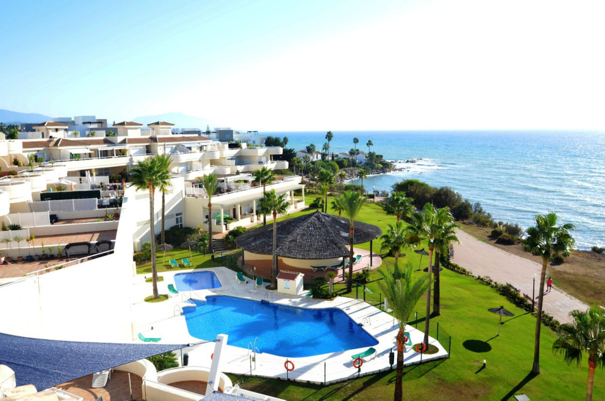 Penthouse te koop in Estepona | 3 slaapkamers H5495011