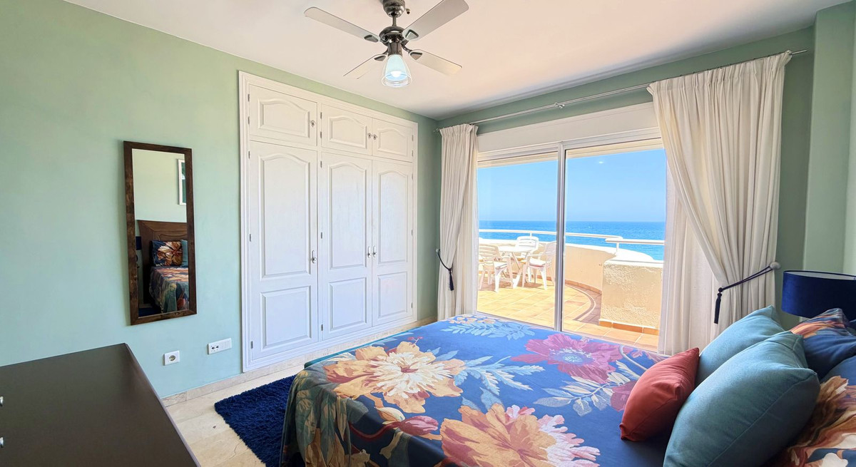 Penthouse te koop in Estepona | 3 slaapkamers H5495011