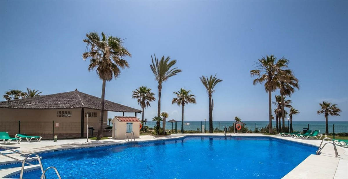 Penthouse te koop in Estepona | 3 slaapkamers H5495011