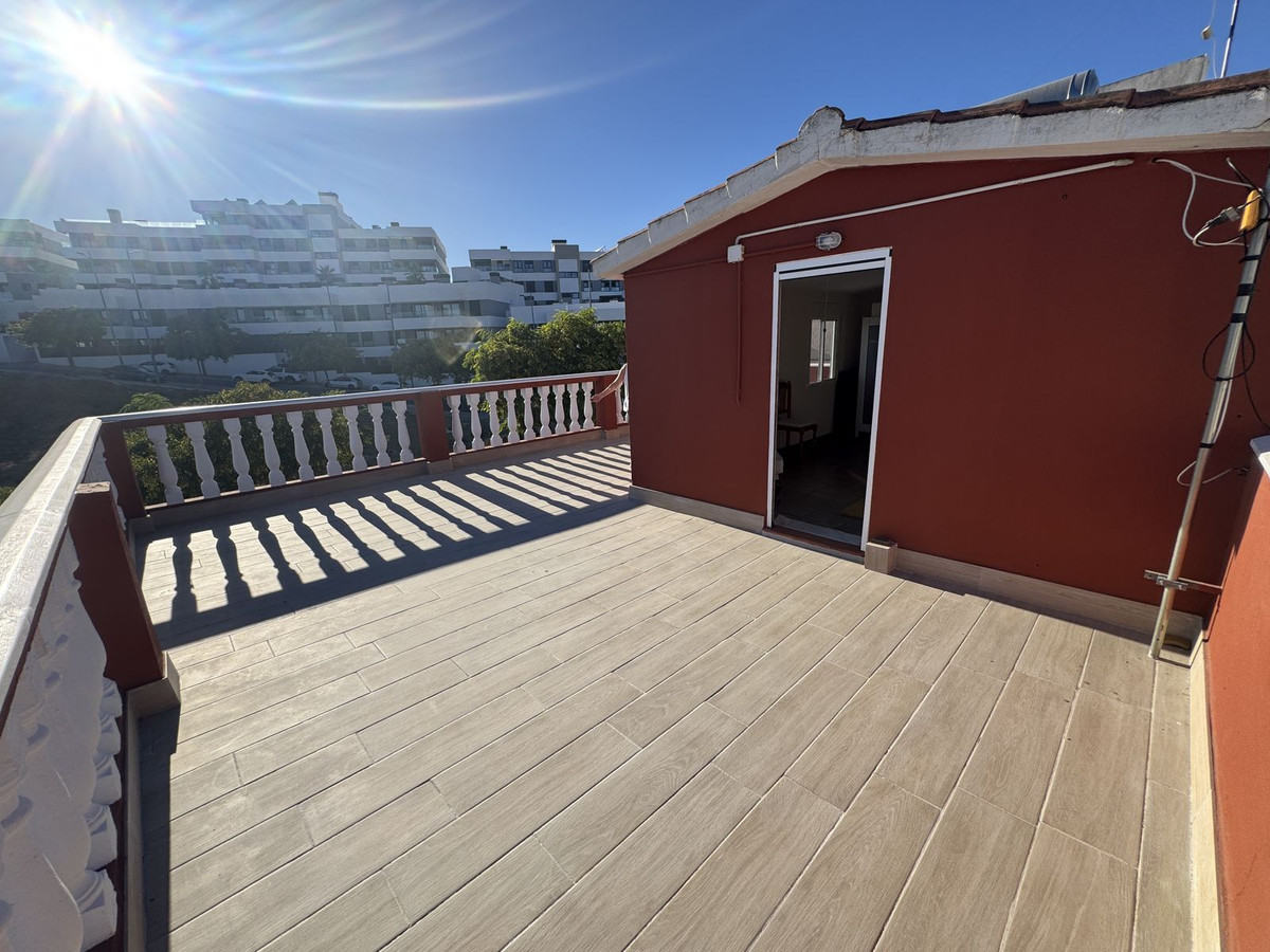 Huis te koop in Estepona | 5 slaapkamers H5496211