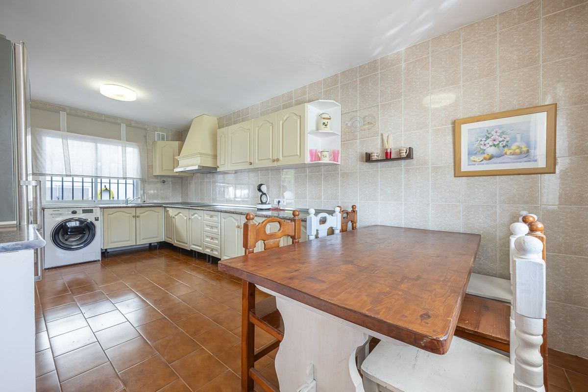 Huis te koop in Estepona | 3 slaapkamers H5498098