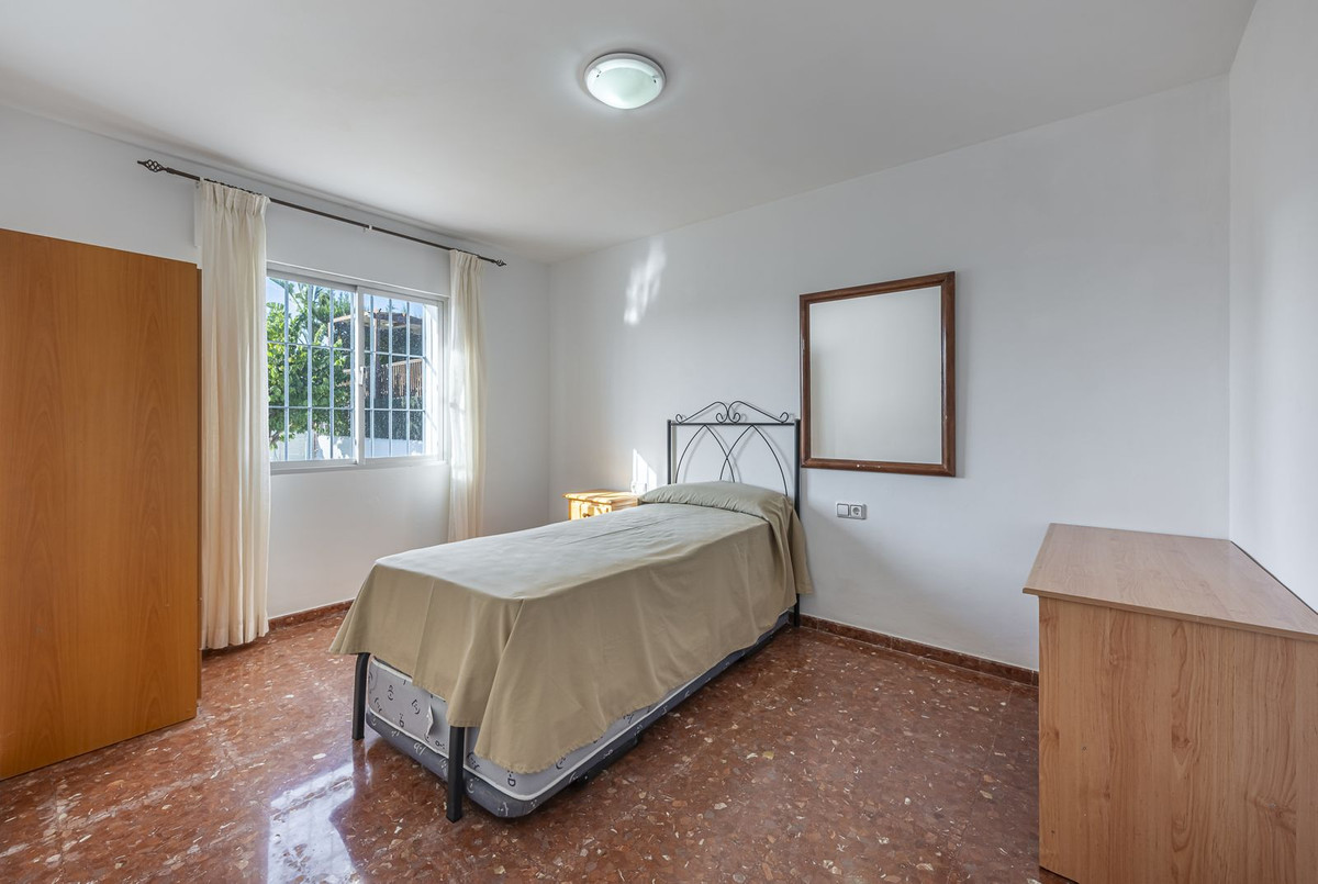 Huis te koop in Estepona | 3 slaapkamers H5498098
