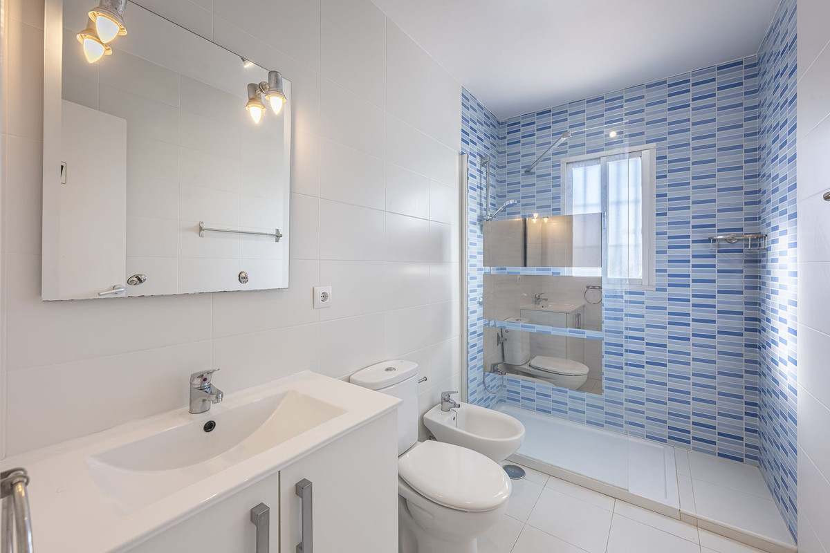 Huis te koop in Estepona | 3 slaapkamers H5498098