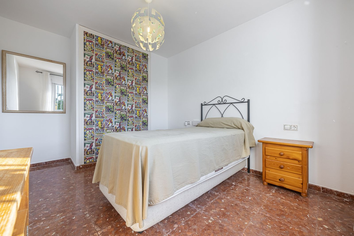 Huis te koop in Estepona | 3 slaapkamers H5498098