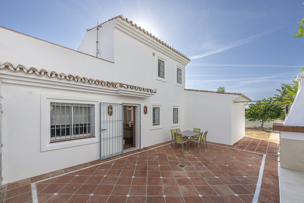 Huis te koop in Estepona | 3 slaapkamers H5498098