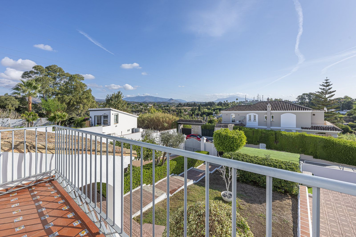 Huis te koop in Estepona | 3 slaapkamers H5498098