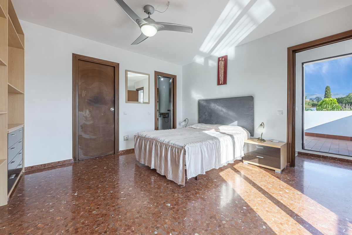 Huis te koop in Estepona | 3 slaapkamers H5498098