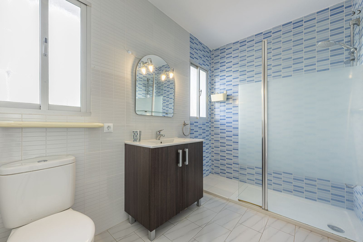 Huis te koop in Estepona | 3 slaapkamers H5498098