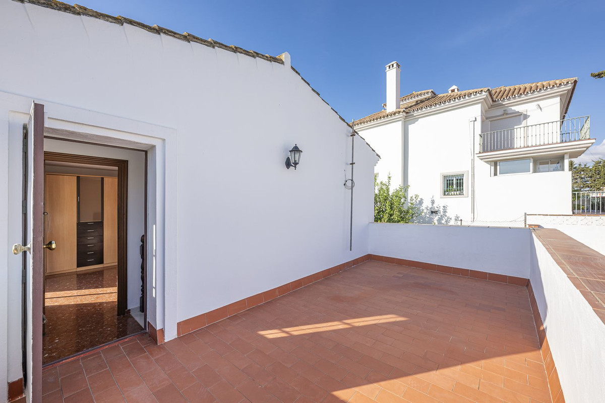 Huis te koop in Estepona | 3 slaapkamers H5498098