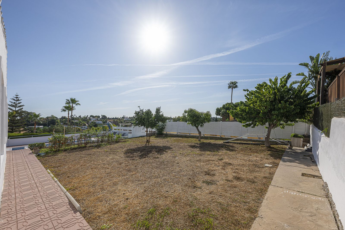 Huis te koop in Estepona | 3 slaapkamers H5498098