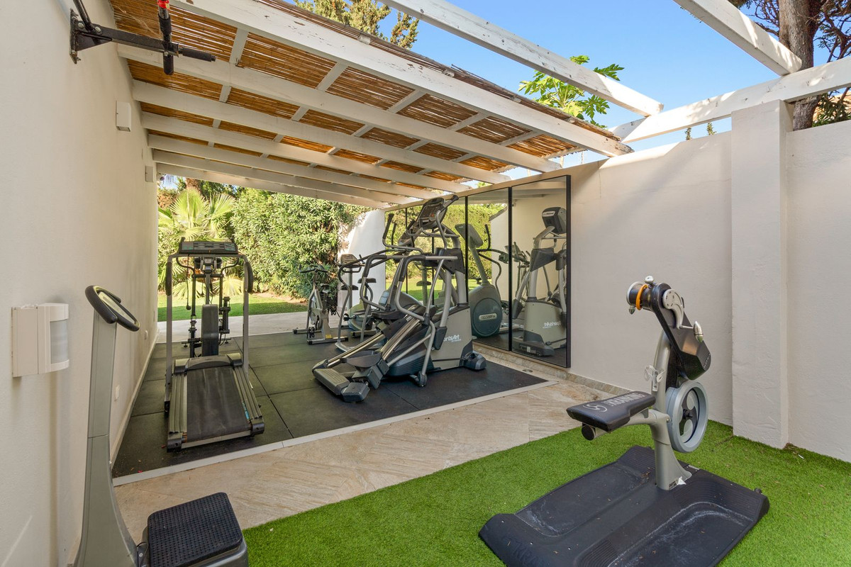 Huis te koop in Estepona | 4 slaapkamers H5498119