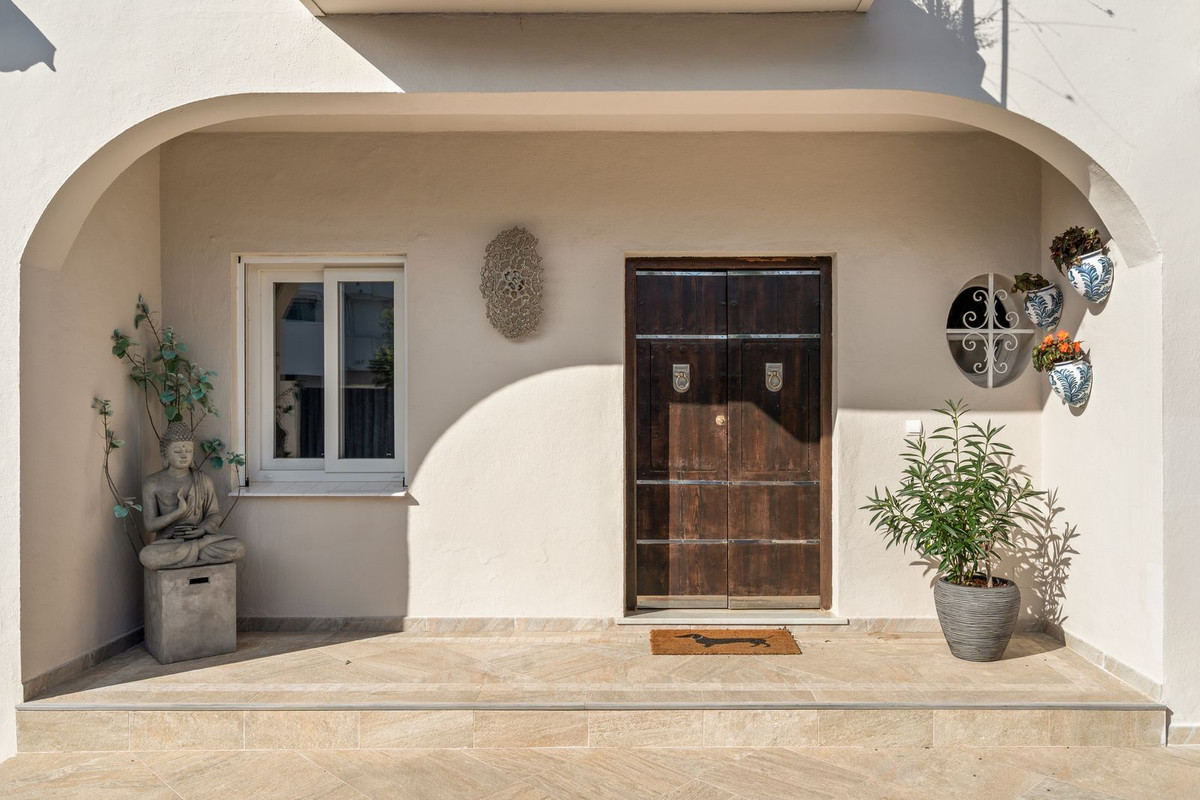 Huis te koop in Estepona | 4 slaapkamers H5498119