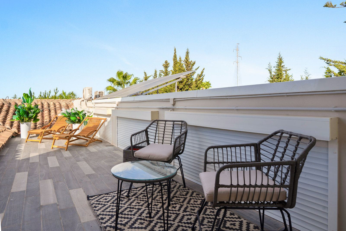 Huis te koop in Estepona | 4 slaapkamers H5498119