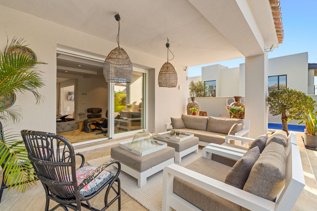 Huis te koop in Estepona | 4 slaapkamers H5498119