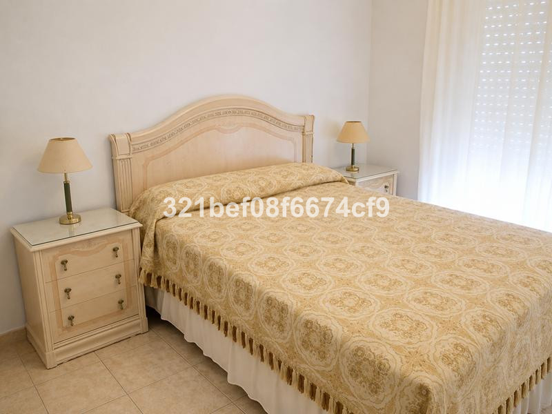 Huis te koop in Estepona | 3 slaapkamers H5498386