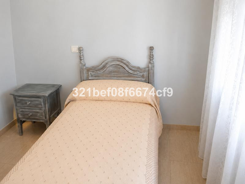 Huis te koop in Estepona | 3 slaapkamers H5498386