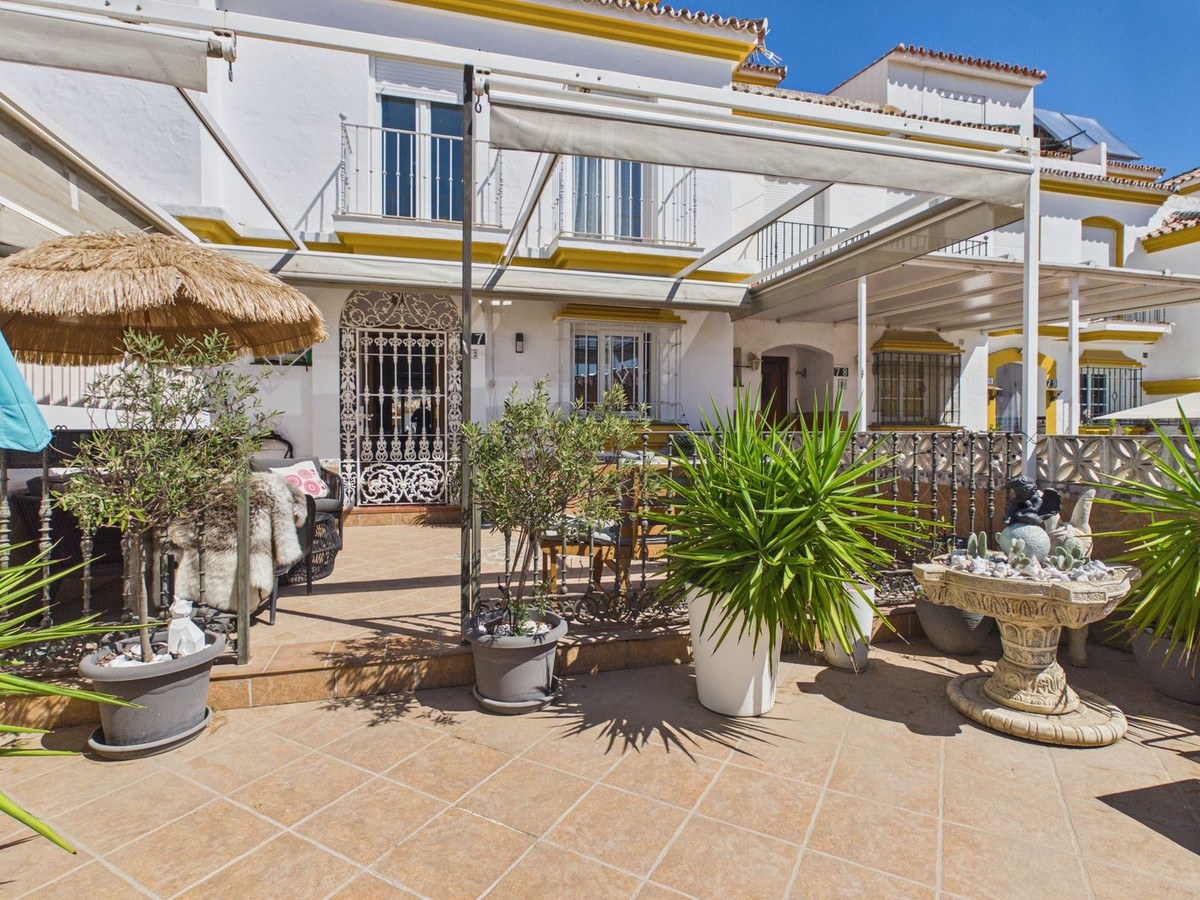 Huis te koop in Estepona | 3 slaapkamers H5498614