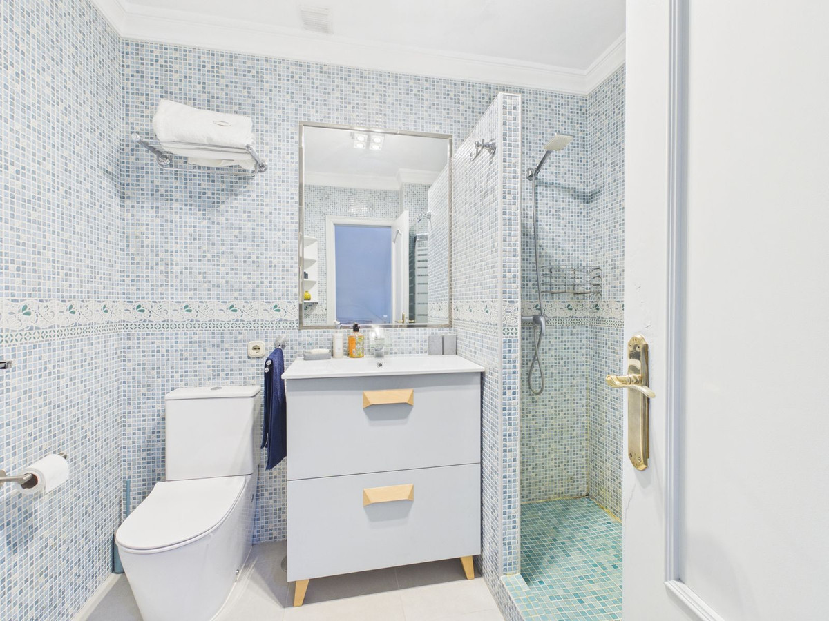 Huis te koop in Estepona | 3 slaapkamers H5498614