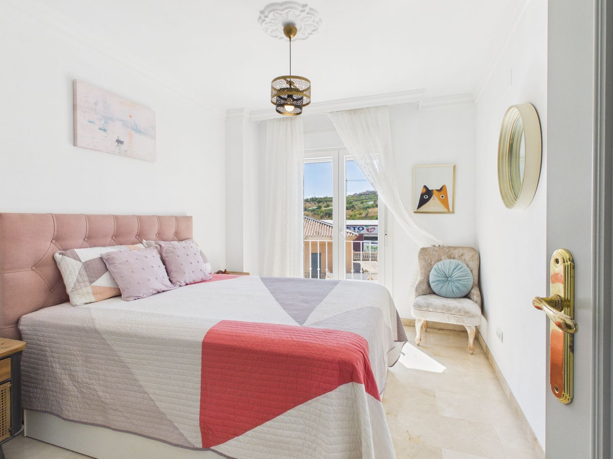 Huis te koop in Estepona | 3 slaapkamers H5498614