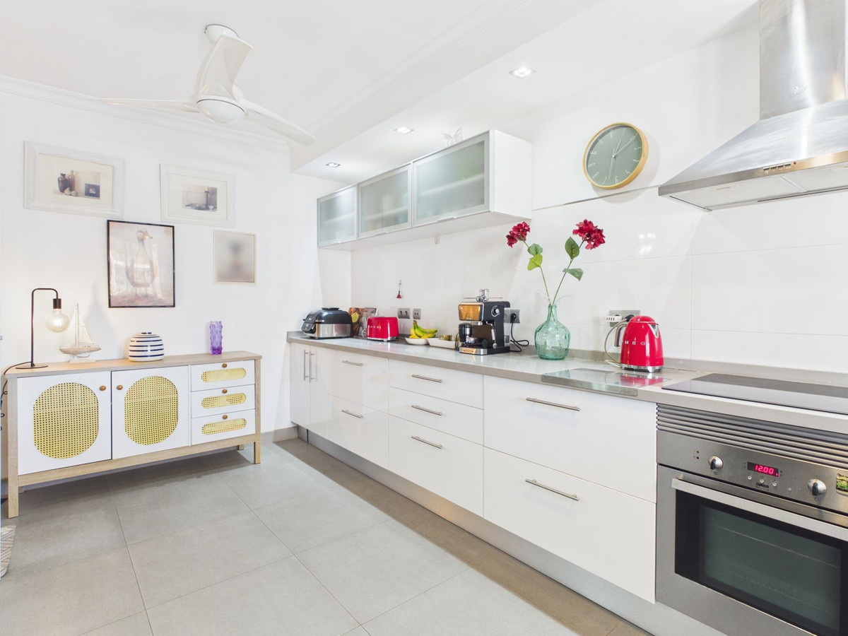 Huis te koop in Estepona | 3 slaapkamers H5498614