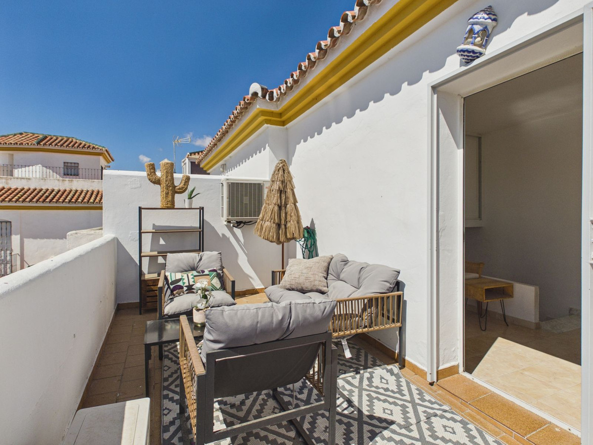 Huis te koop in Estepona | 3 slaapkamers H5498614