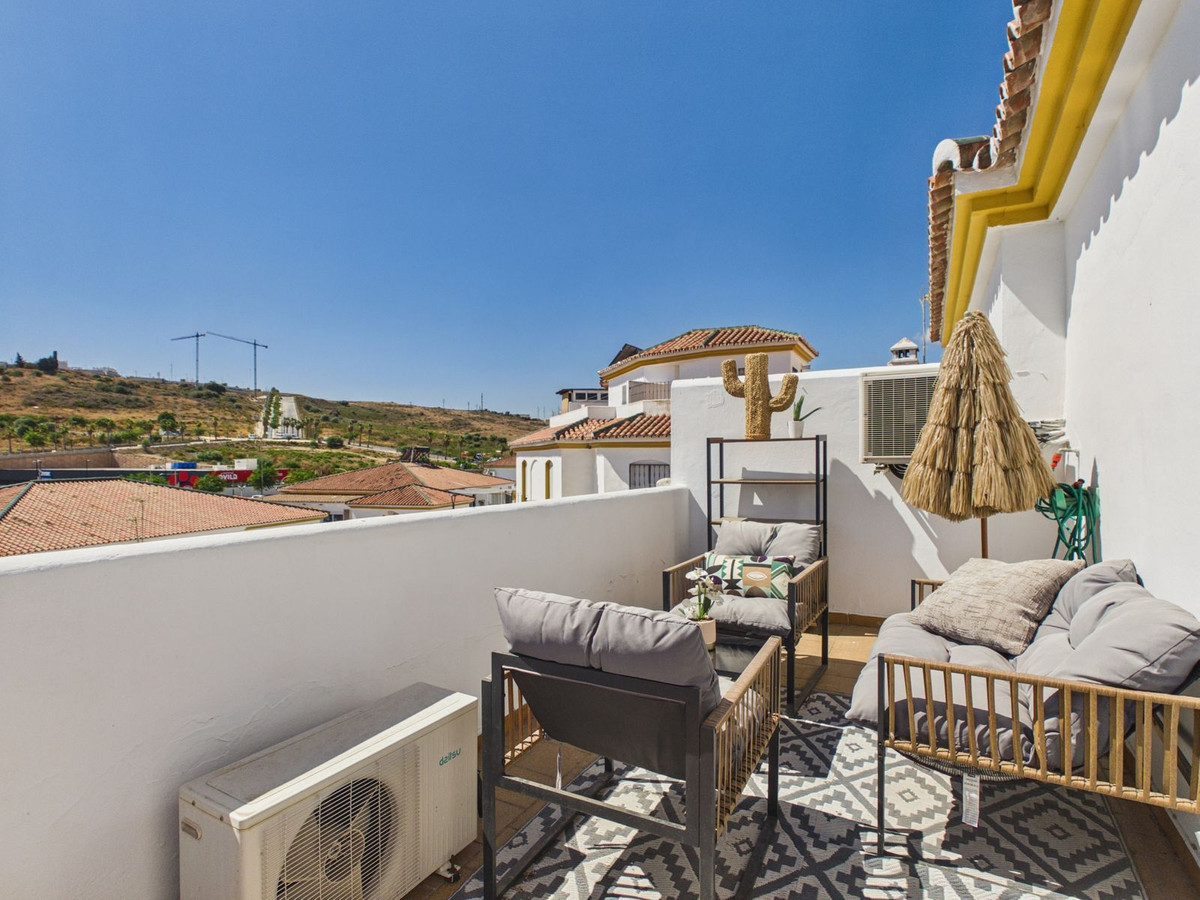 Huis te koop in Estepona | 3 slaapkamers H5498614