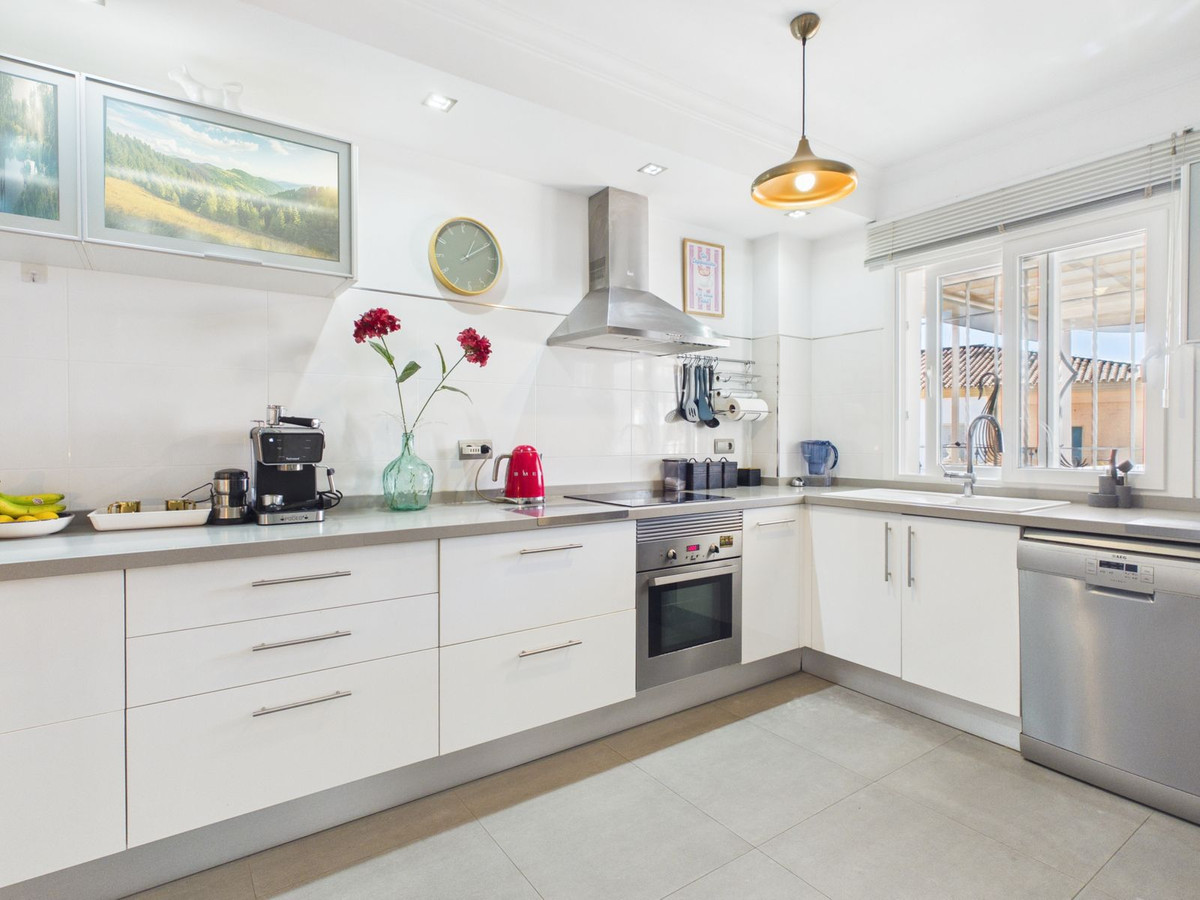 Huis te koop in Estepona | 3 slaapkamers H5498614