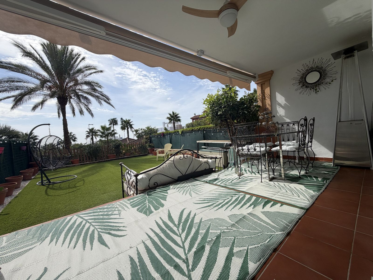 Huis te koop in Estepona | 3 slaapkamers H5498848