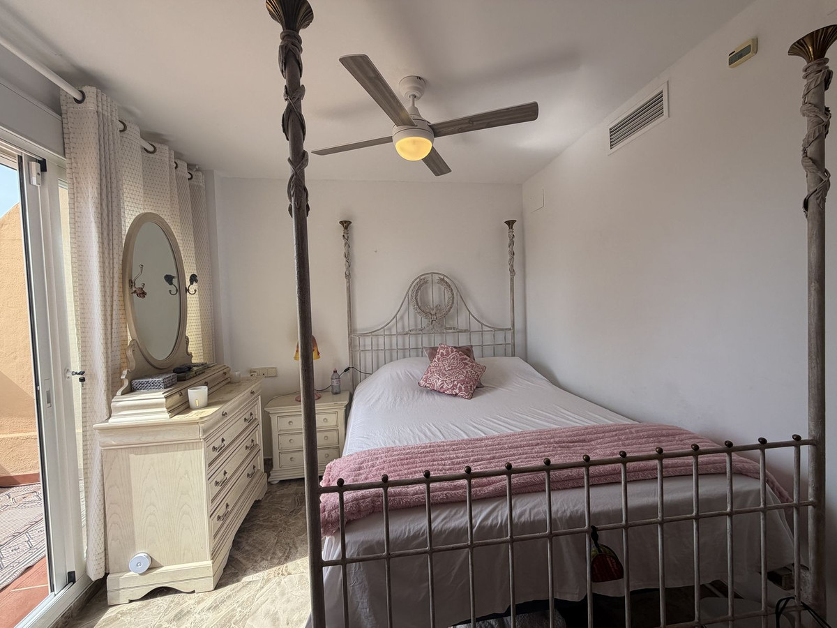 Huis te koop in Estepona | 3 slaapkamers H5498848