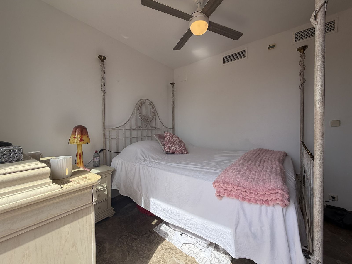 Huis te koop in Estepona | 3 slaapkamers H5498848