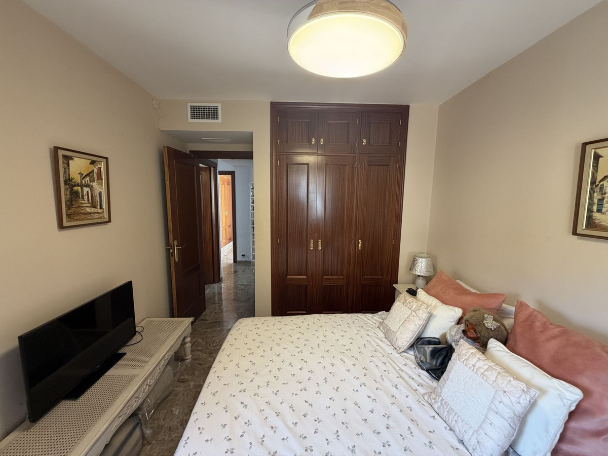 Huis te koop in Estepona | 3 slaapkamers H5498848
