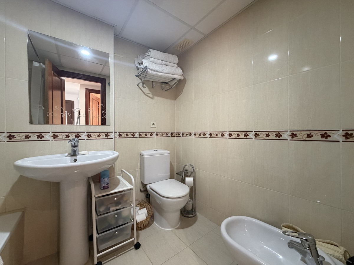 Huis te koop in Estepona | 3 slaapkamers H5498848
