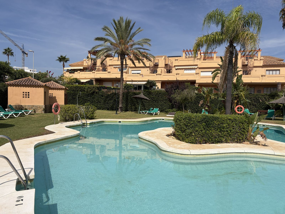 Huis te koop in Estepona | 3 slaapkamers H5498848