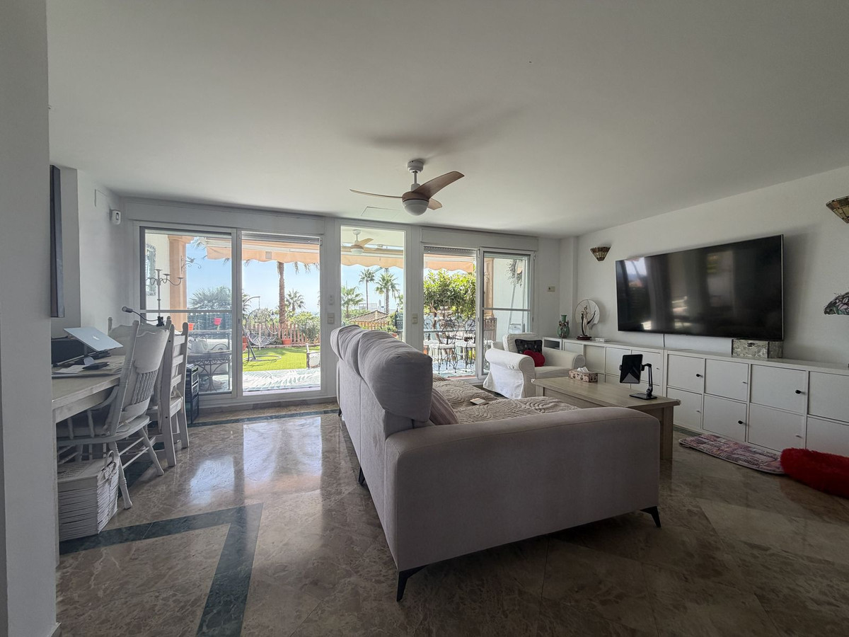 Huis te koop in Estepona | 3 slaapkamers H5498848