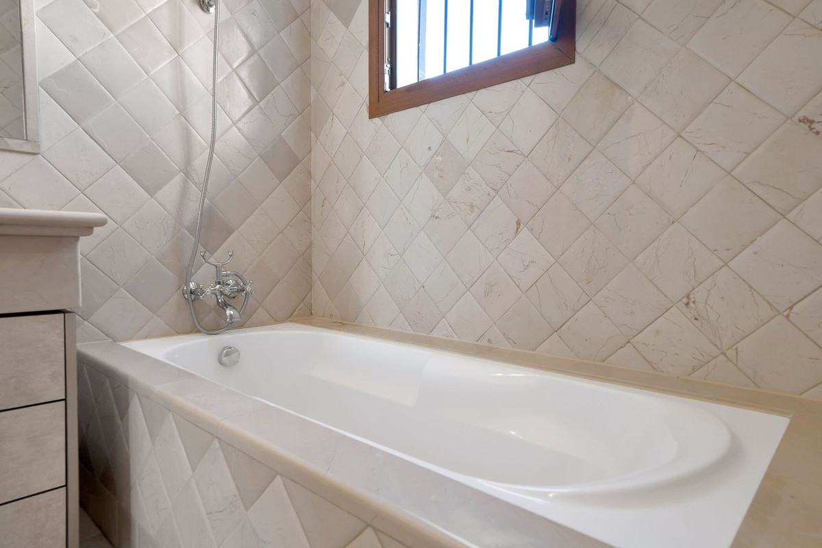 Property main view 33