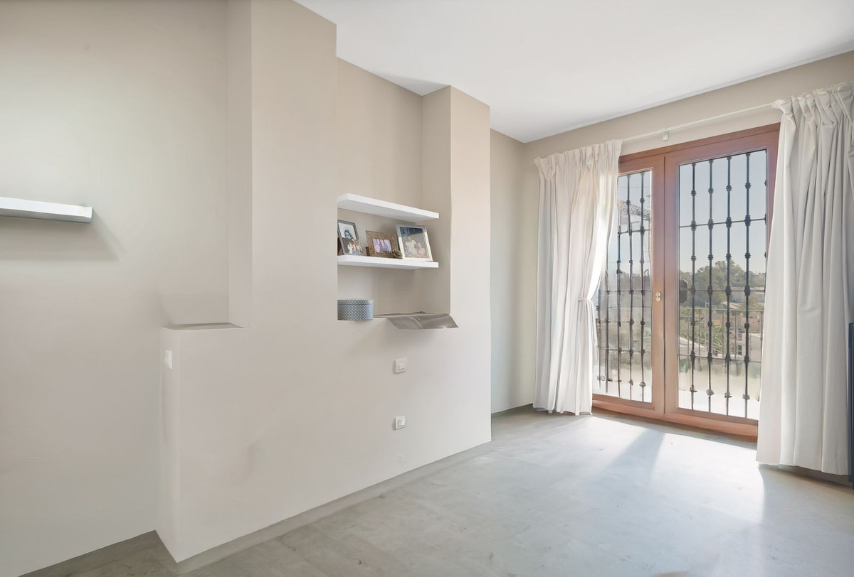 Property main view 34