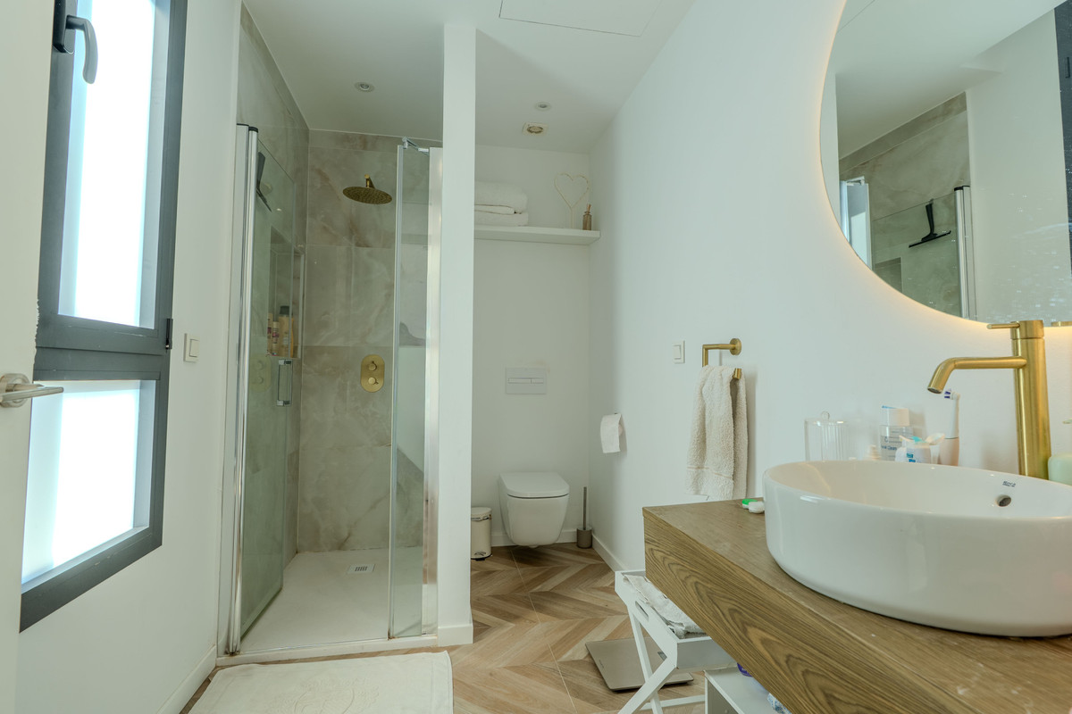 Huis te koop in Estepona | 4 slaapkamers H5503060